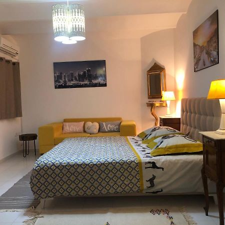 Cosy Appart En Plein Coeur De La Marsa Esterno foto