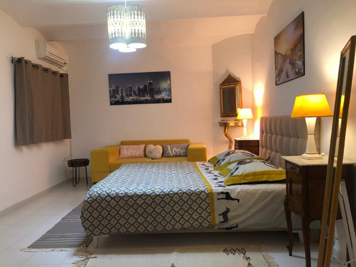 Cosy Appart En Plein Coeur De La Marsa Esterno foto